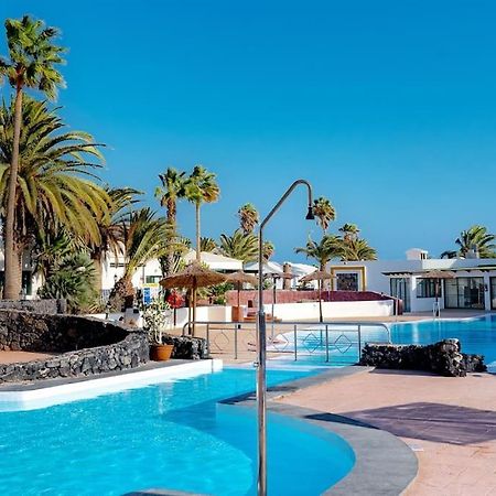 Apartamento Taisa Playa Roca Costa Teguise Εξωτερικό φωτογραφία
