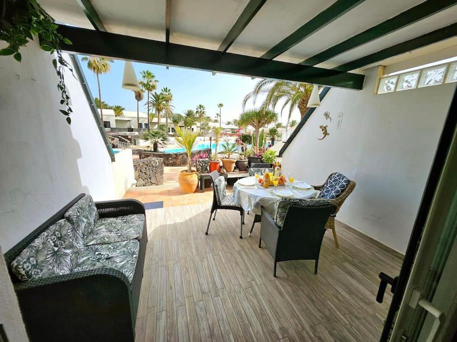 Apartamento Taisa Playa Roca Costa Teguise Εξωτερικό φωτογραφία